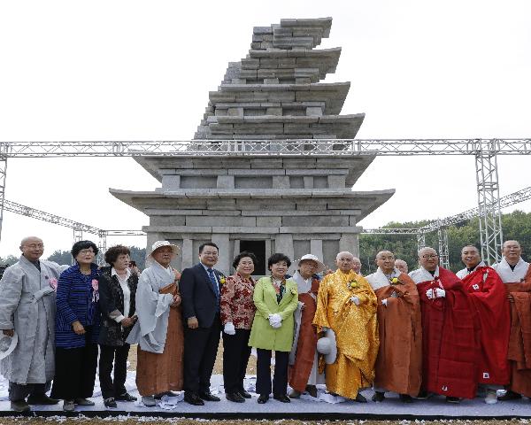 익산 미륵사지 석탑, “새로운 역사의 시작을 알리다”